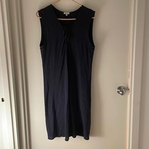 Gorgeous splendid navy dress. Large